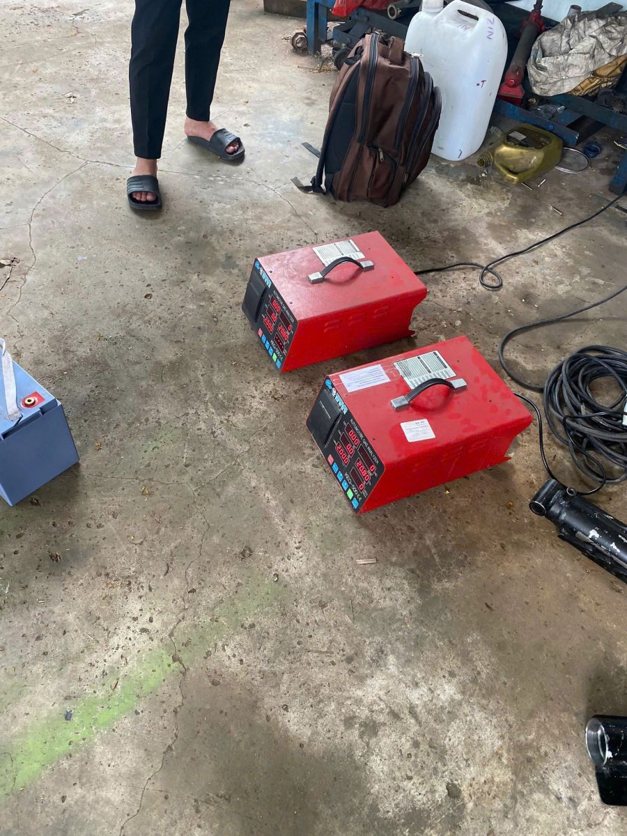 Máy phân tích khí xả động cơ xăng 5 khí KOENG KEG-500