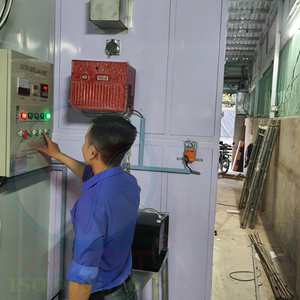 Phòng sơn sấy diesel 2 bộ cửa vào và ra